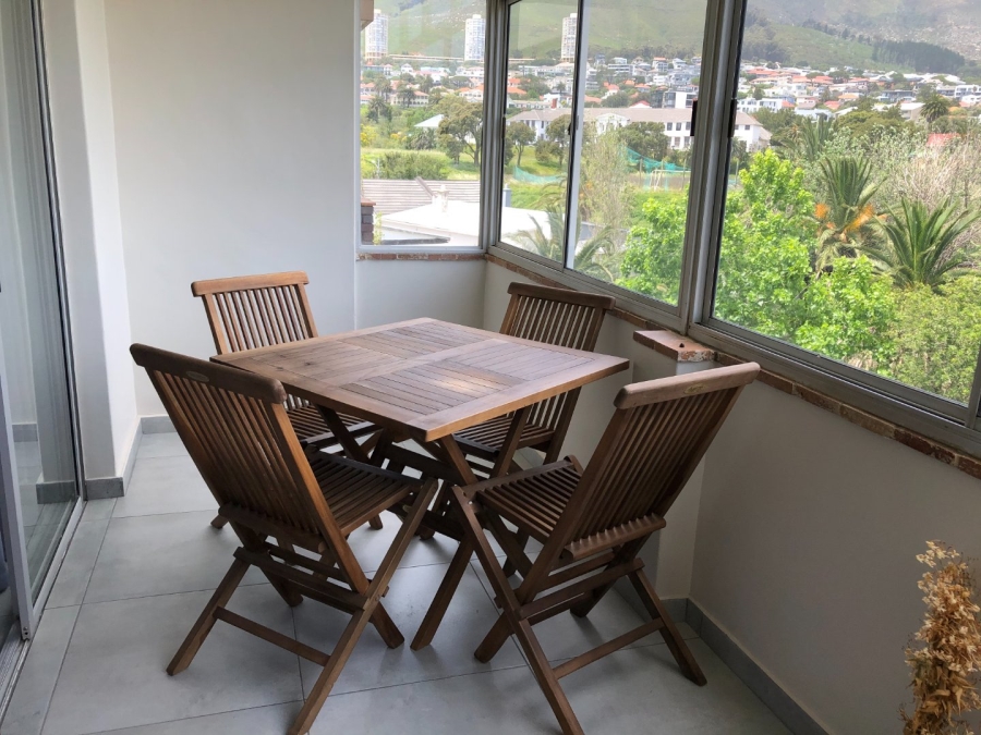 3 Bedroom Property for Sale in Vredehoek Western Cape